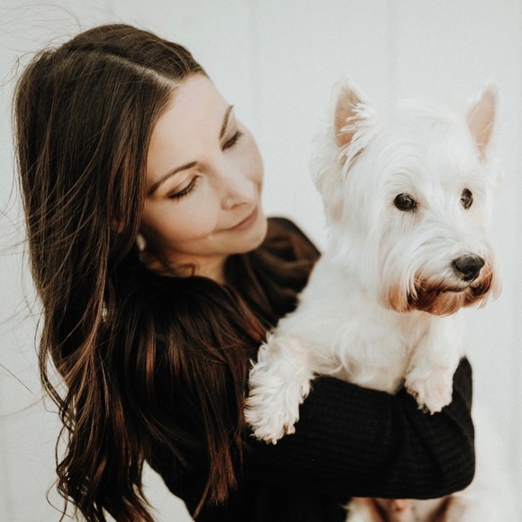 Meet your Posher, Sara - Picture 1 of 1